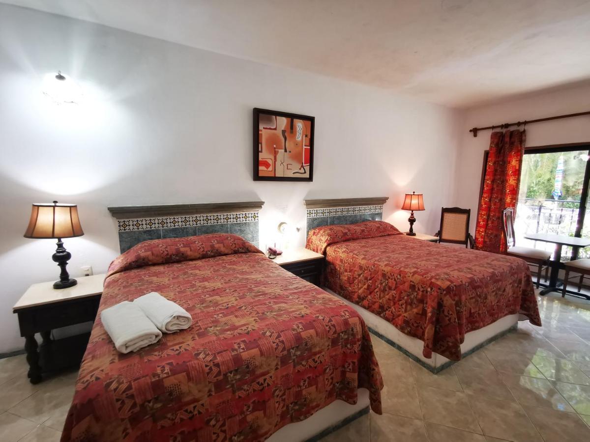 Hotel Doralba Inn Merida Bagian luar foto