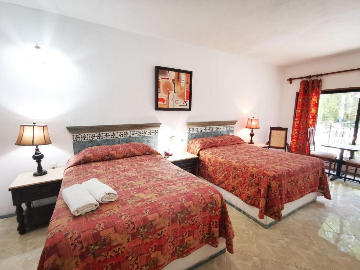Hotel Doralba Inn Merida Bagian luar foto