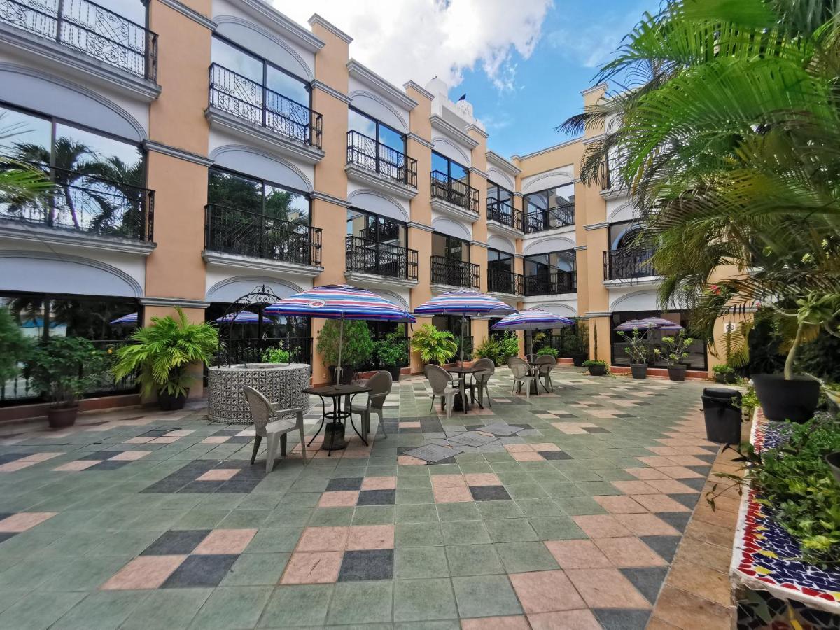 Hotel Doralba Inn Merida Bagian luar foto