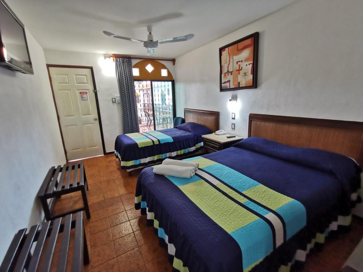 Hotel Doralba Inn Merida Bagian luar foto