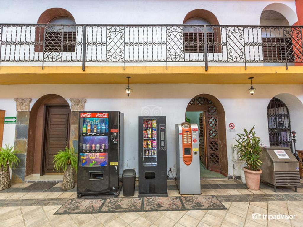 Hotel Doralba Inn Merida Bagian luar foto