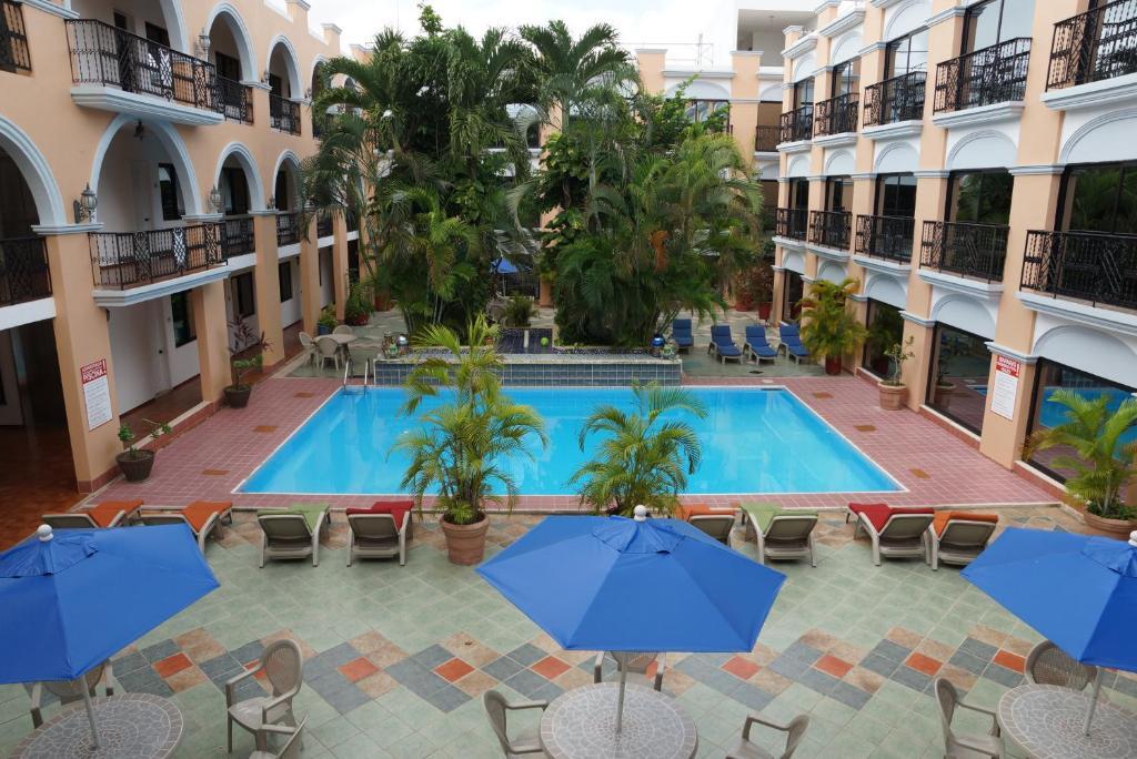 Hotel Doralba Inn Merida Bagian luar foto